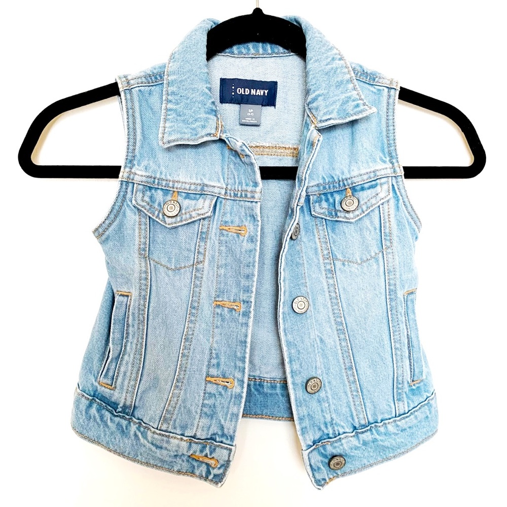 OLD NAVY Girls size S (6/7) denim vest